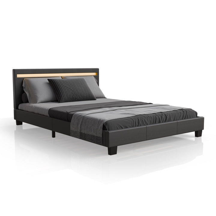 Gestoffeerd bed Paris